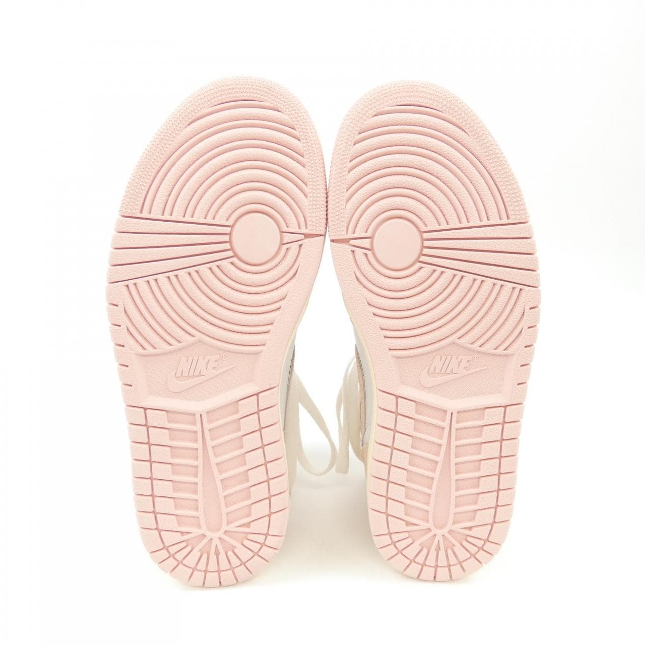 ナイキ NIKE スニーカー