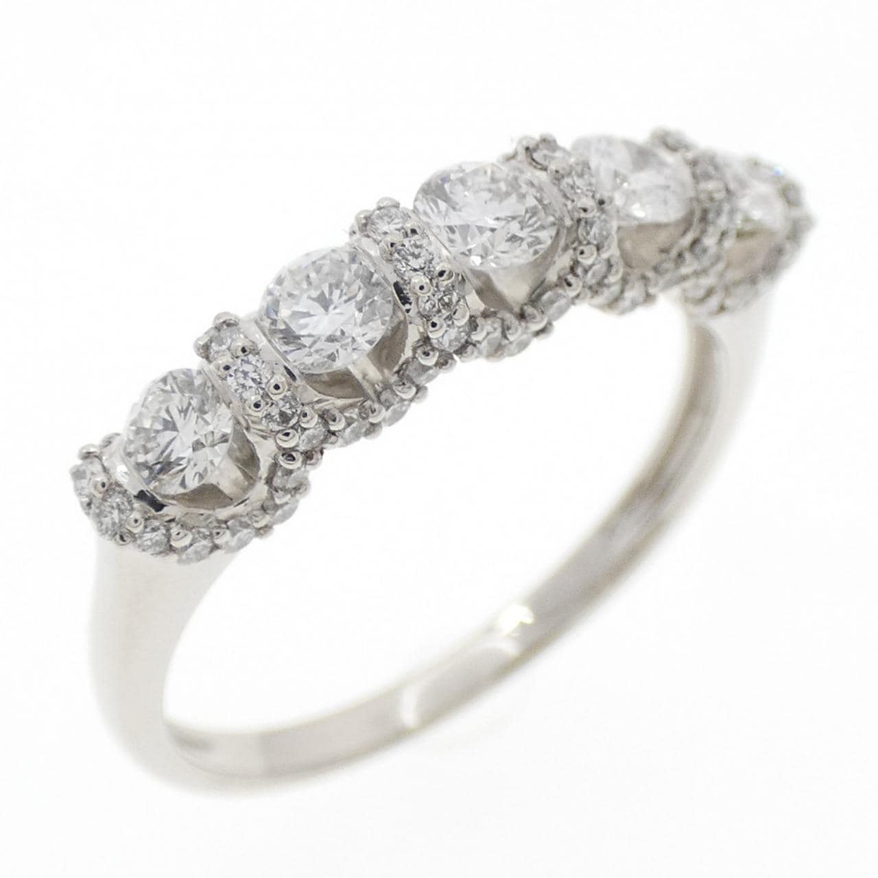 PT950 ダイヤモンド リング 0.70CT