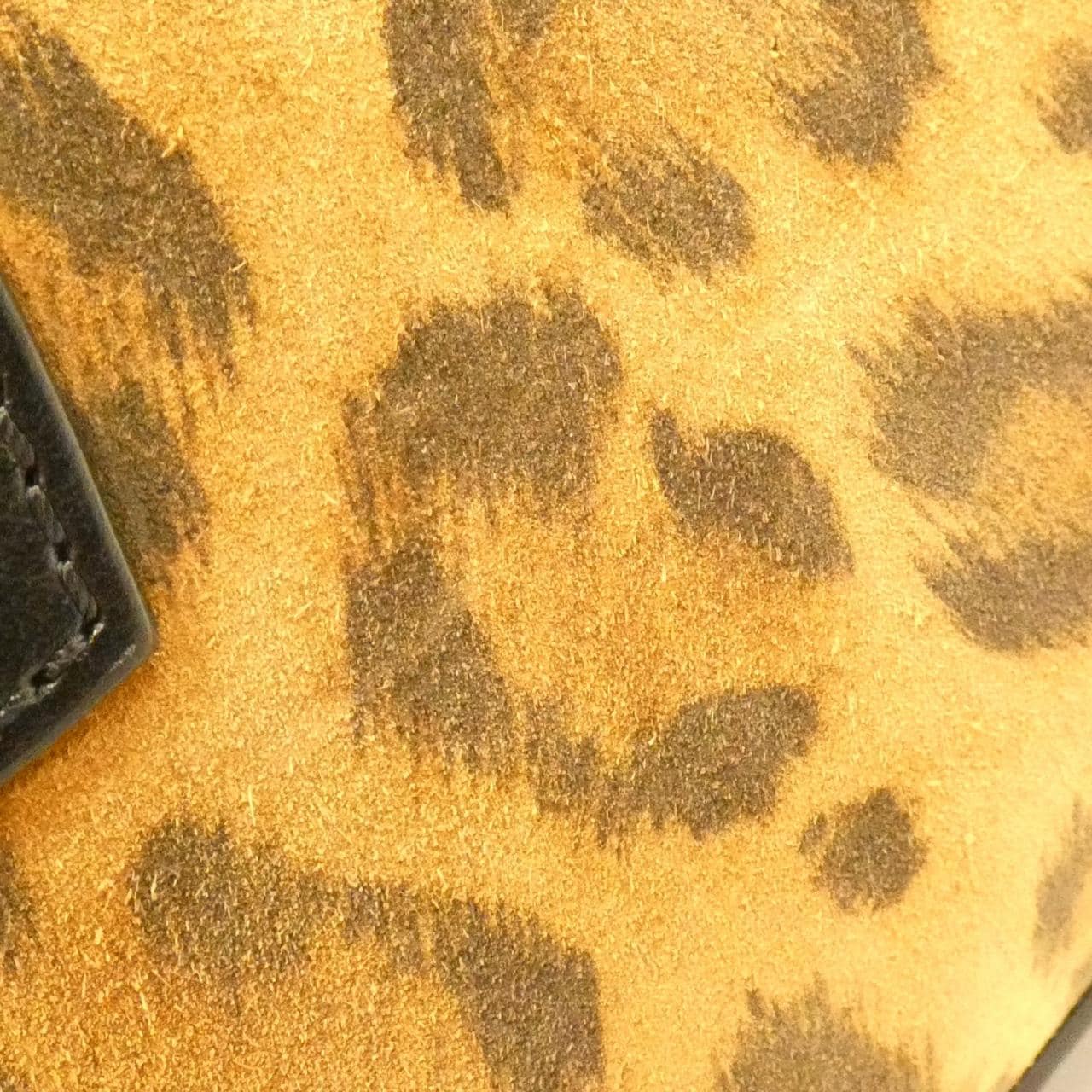 CHRISTIAN LOUBOUTIN Paloma S 迷你包