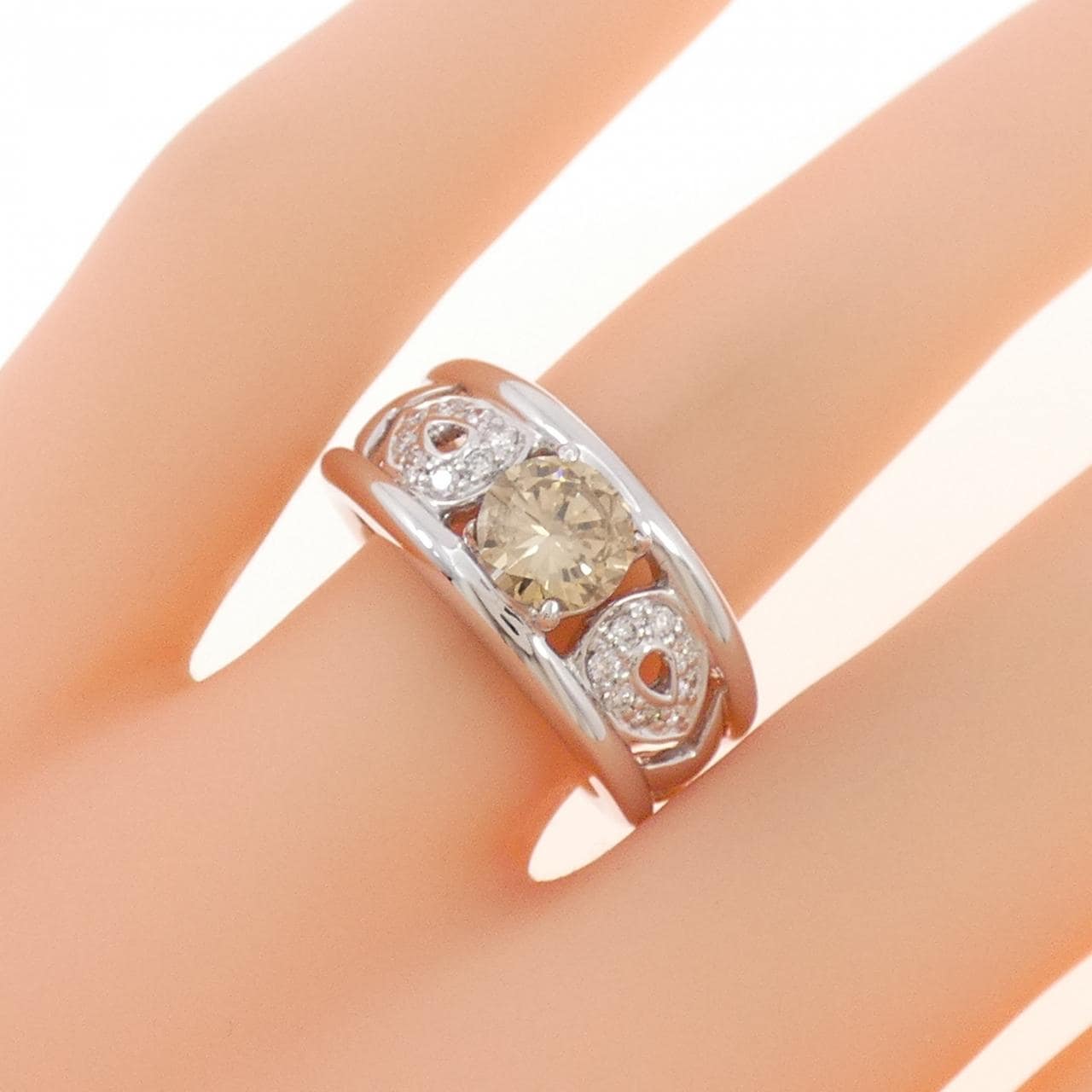 K18WG ダイヤモンド リング 0.81CT