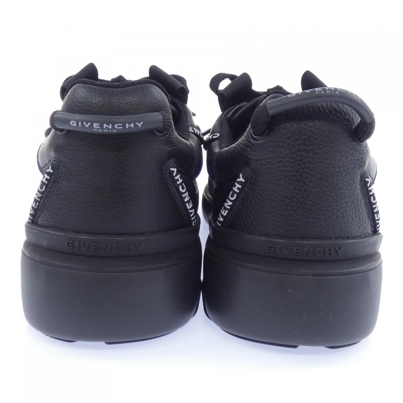 ジバンシー GIVENCHY BH004GH0SZ スニーカー