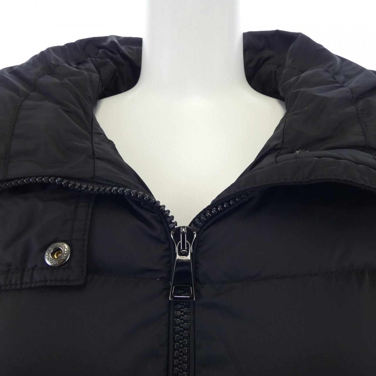 モンクレール MONCLER ダウンコート