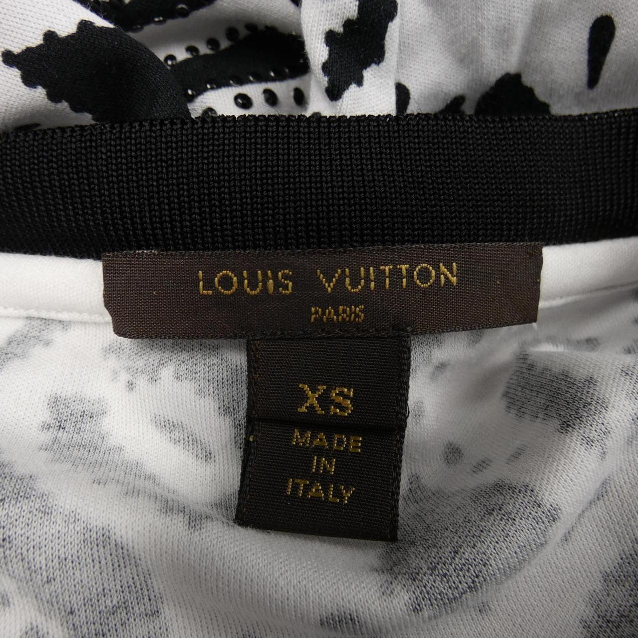 ルイヴィトン LOUIS VUITTON F8TS08QZA Tシャツ