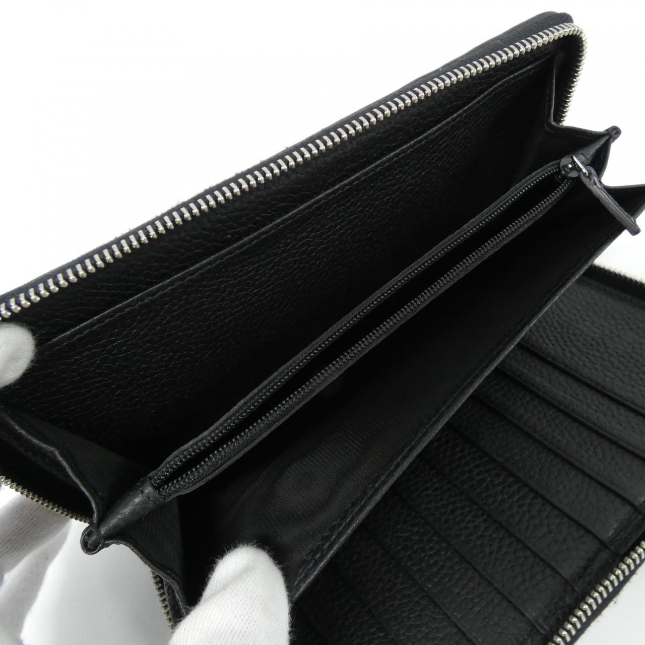 Gucci 739482 AABY0钱包