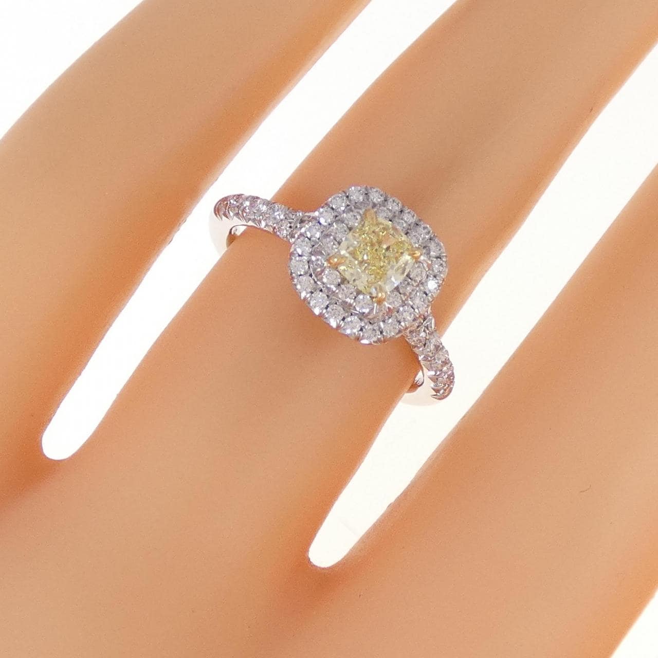ティファニー ソレスト リング 0.40CT