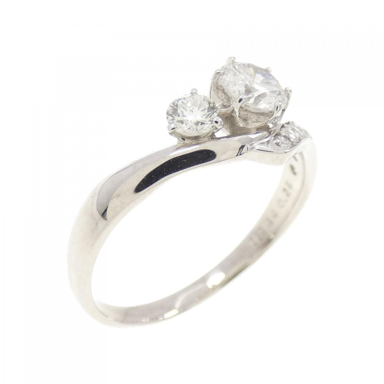 PT ダイヤモンド リング 0.344CT