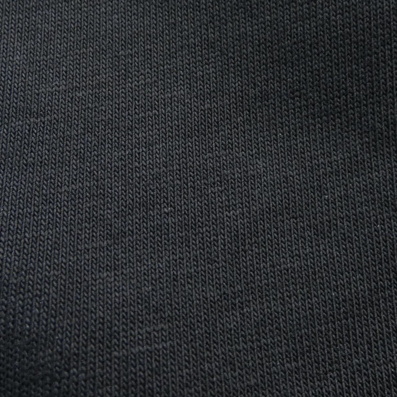 パトゥ PATOU Tシャツ