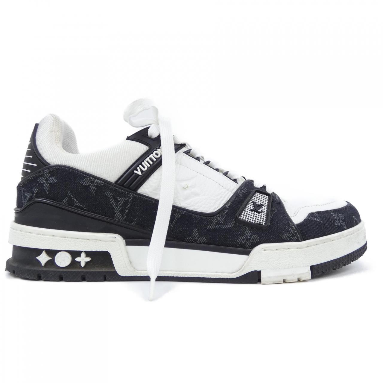 ルイヴィトン LOUIS VUITTON LVトレイナーライン スニーカー