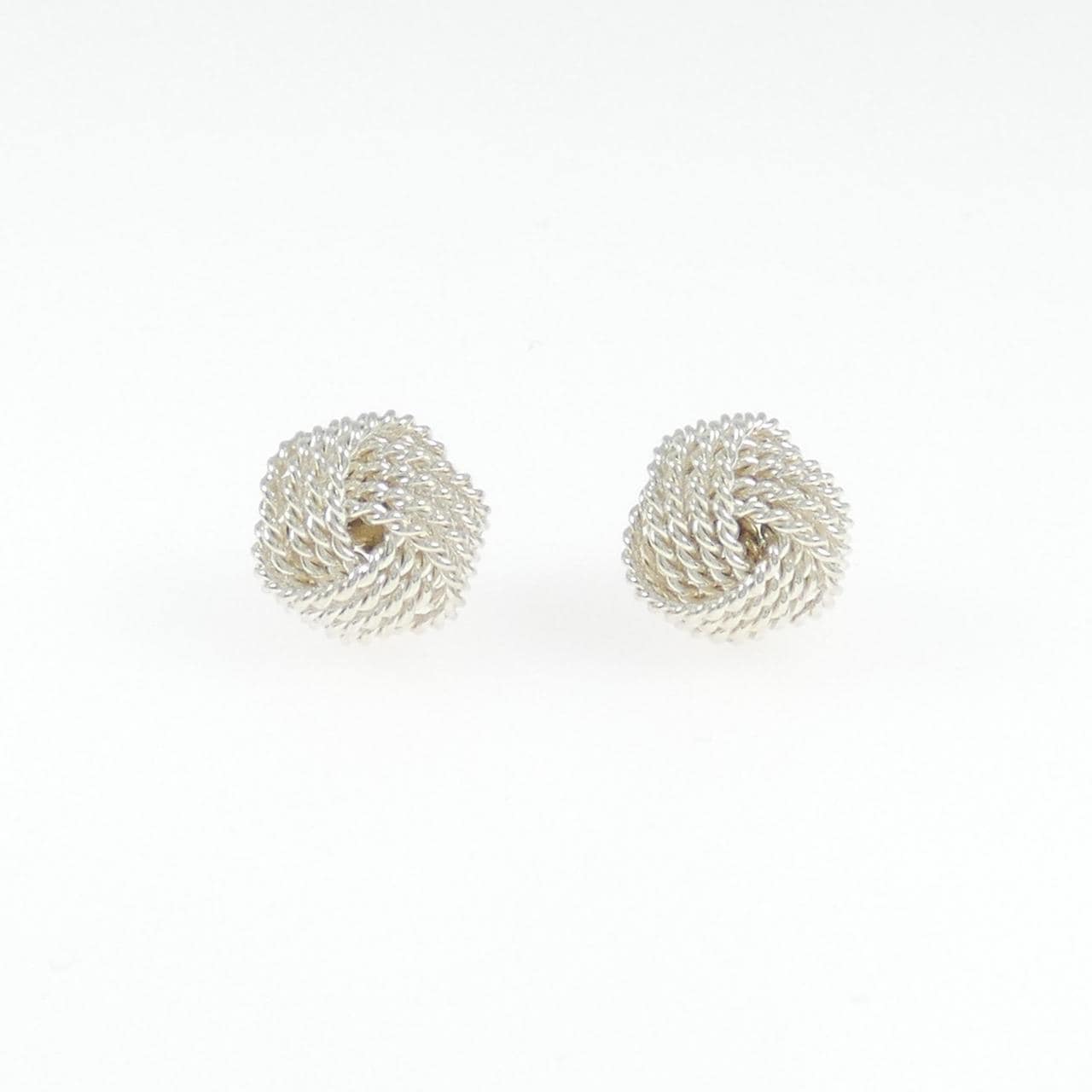 ティファニー ツイスト ノット ピアス