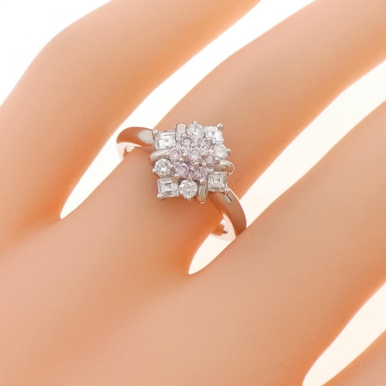 PT900 ピンクダイヤモンド リング 0.13CT