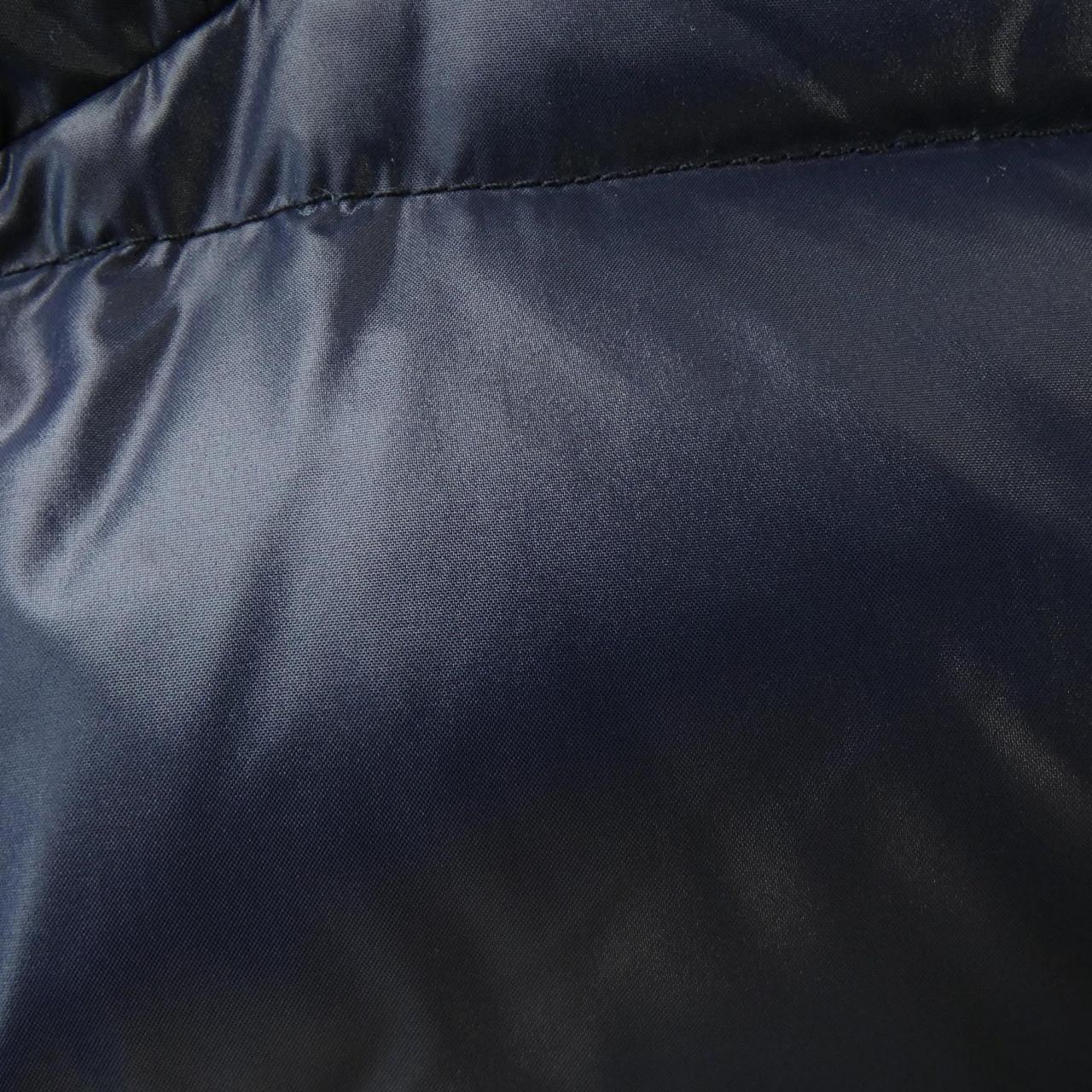 モンクレール MONCLER ダウンベスト
