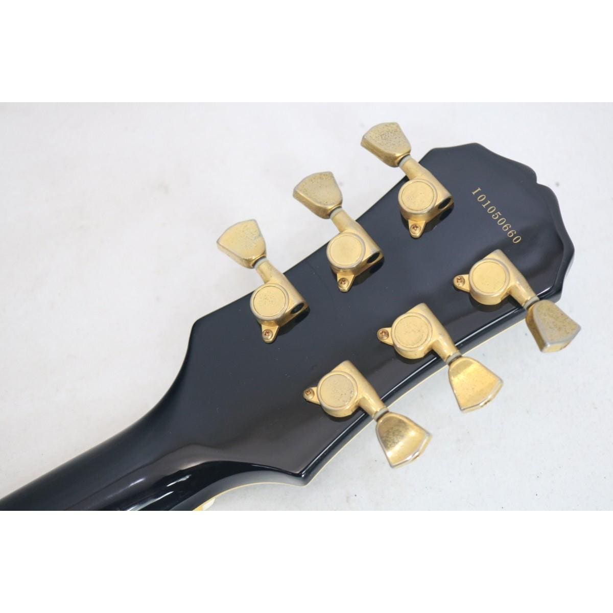ＥＰＩＰＨＯＮＥ　　ＬＥＳ　ＰＡＵＬ　ＣＵＳＴＯＭ