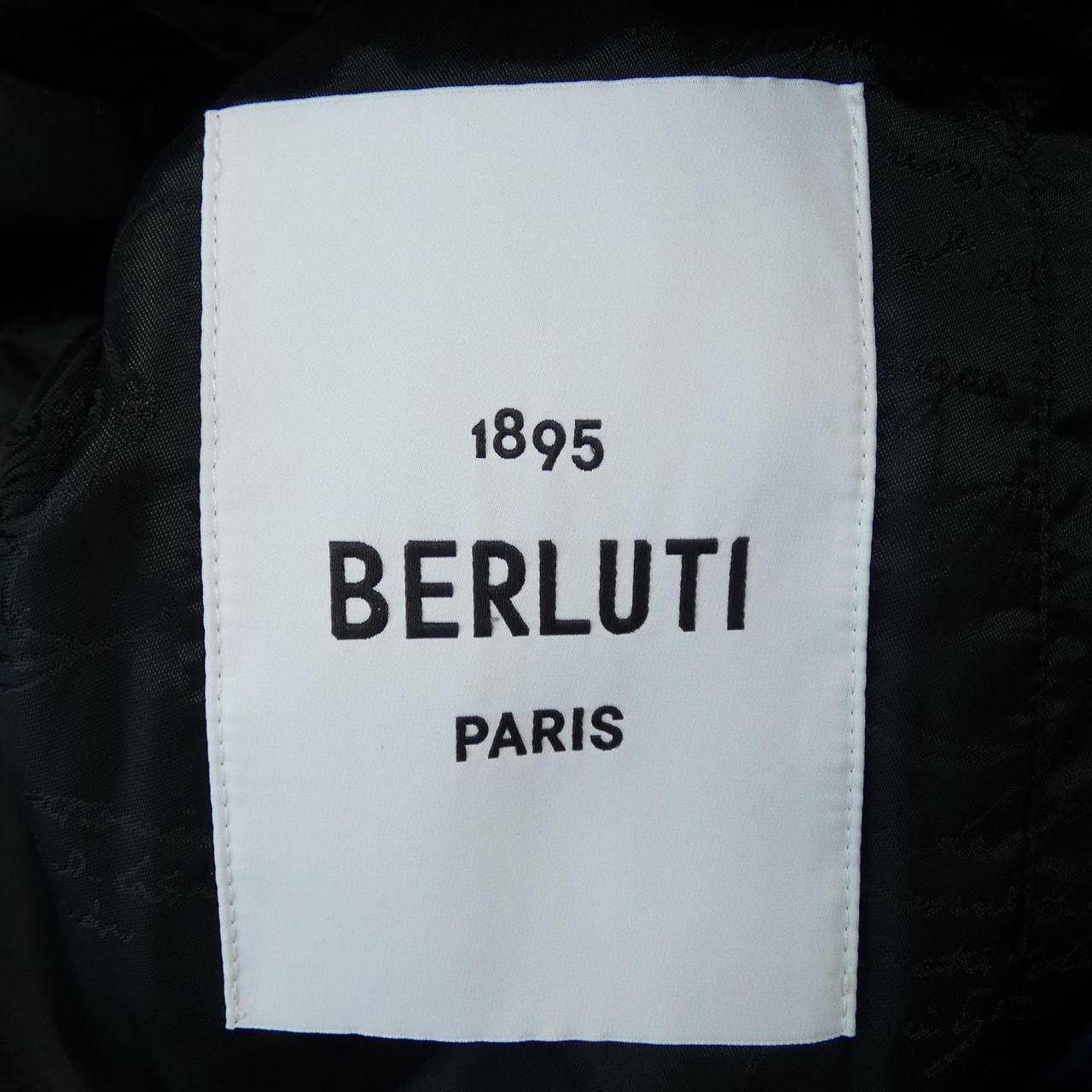 ベルルッティ Berluti スクリットダウンジャケット R21OBL110 ダウンジャケット