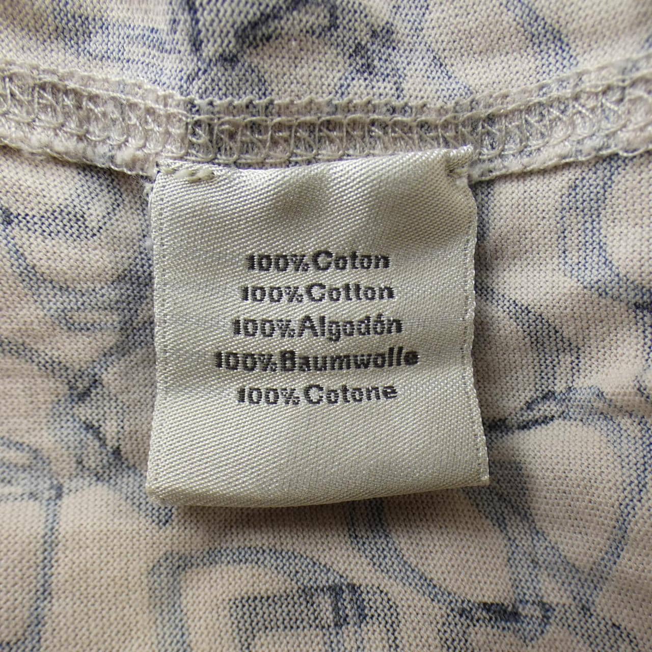 エルメス HERMES Tシャツ