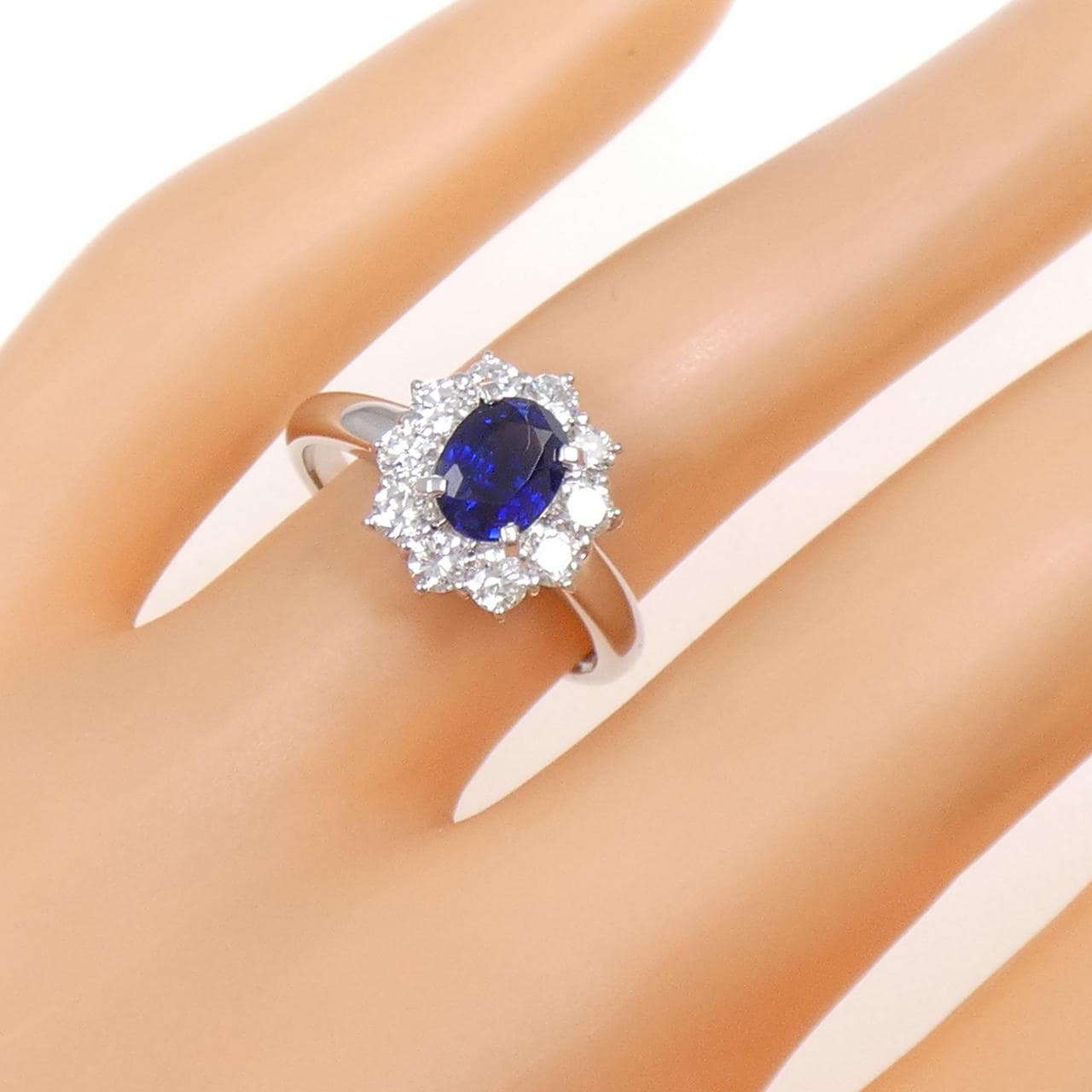 PT900 サファイヤ リング 1.10CT