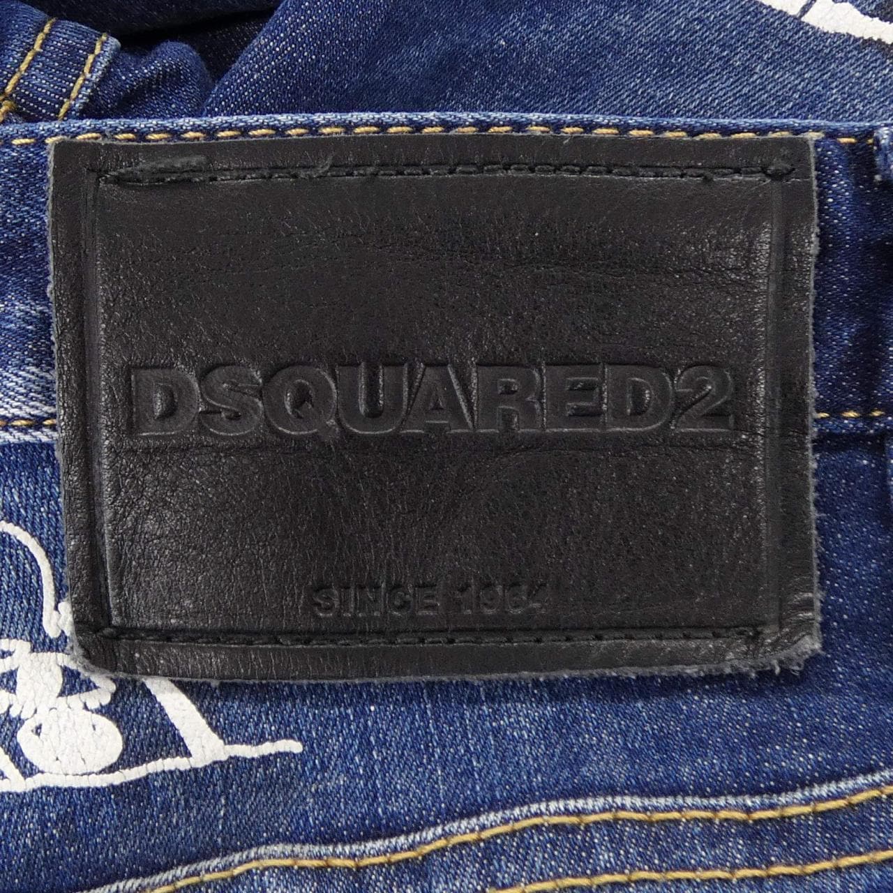 ディースクエアード DSQUARED2 S74LB1099 ジーンズ