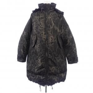 モンクレールガムルージュ MONCLER GAMMEROUGE 21934733880 ダウンコート
