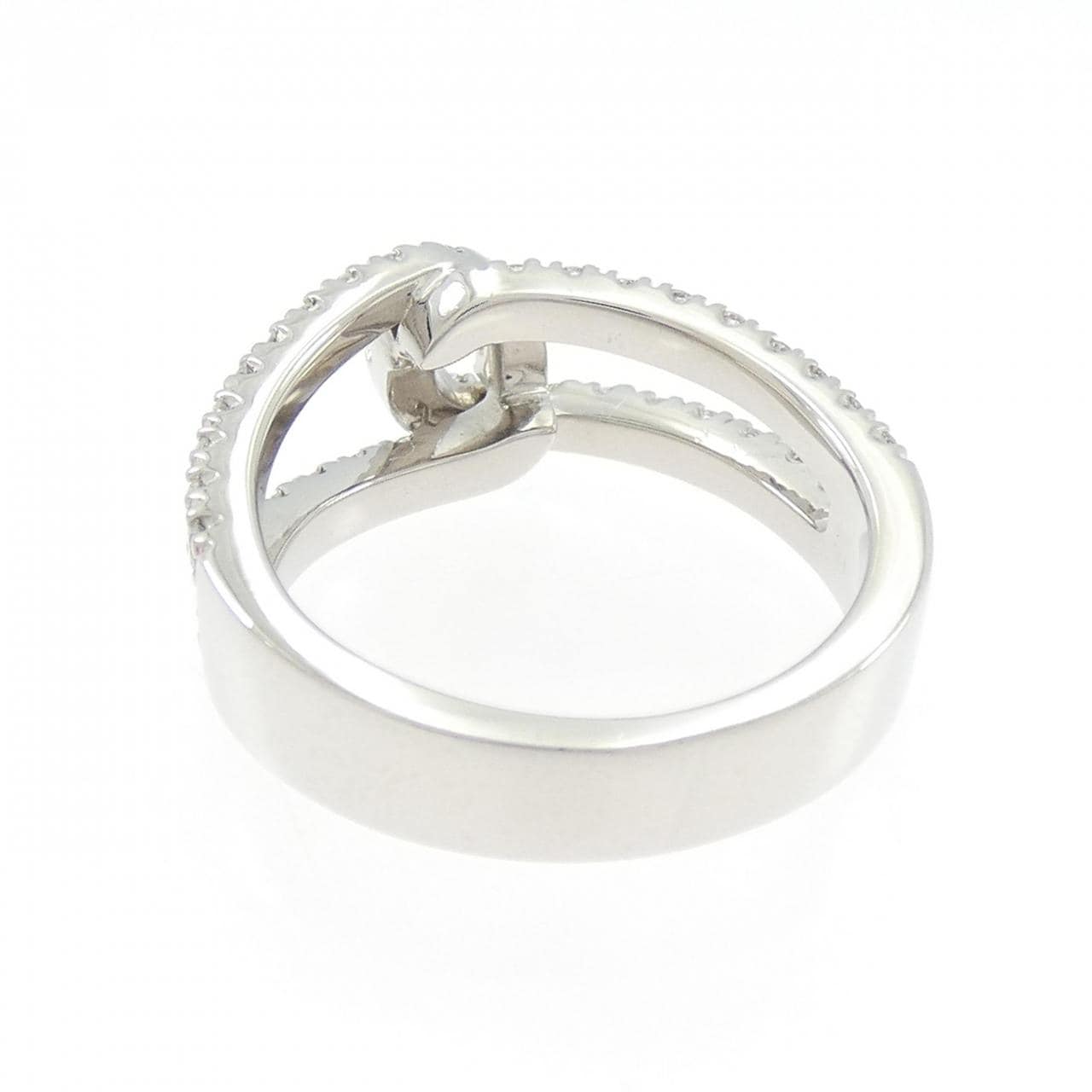 750WG ダイヤモンド リング 0.60CT