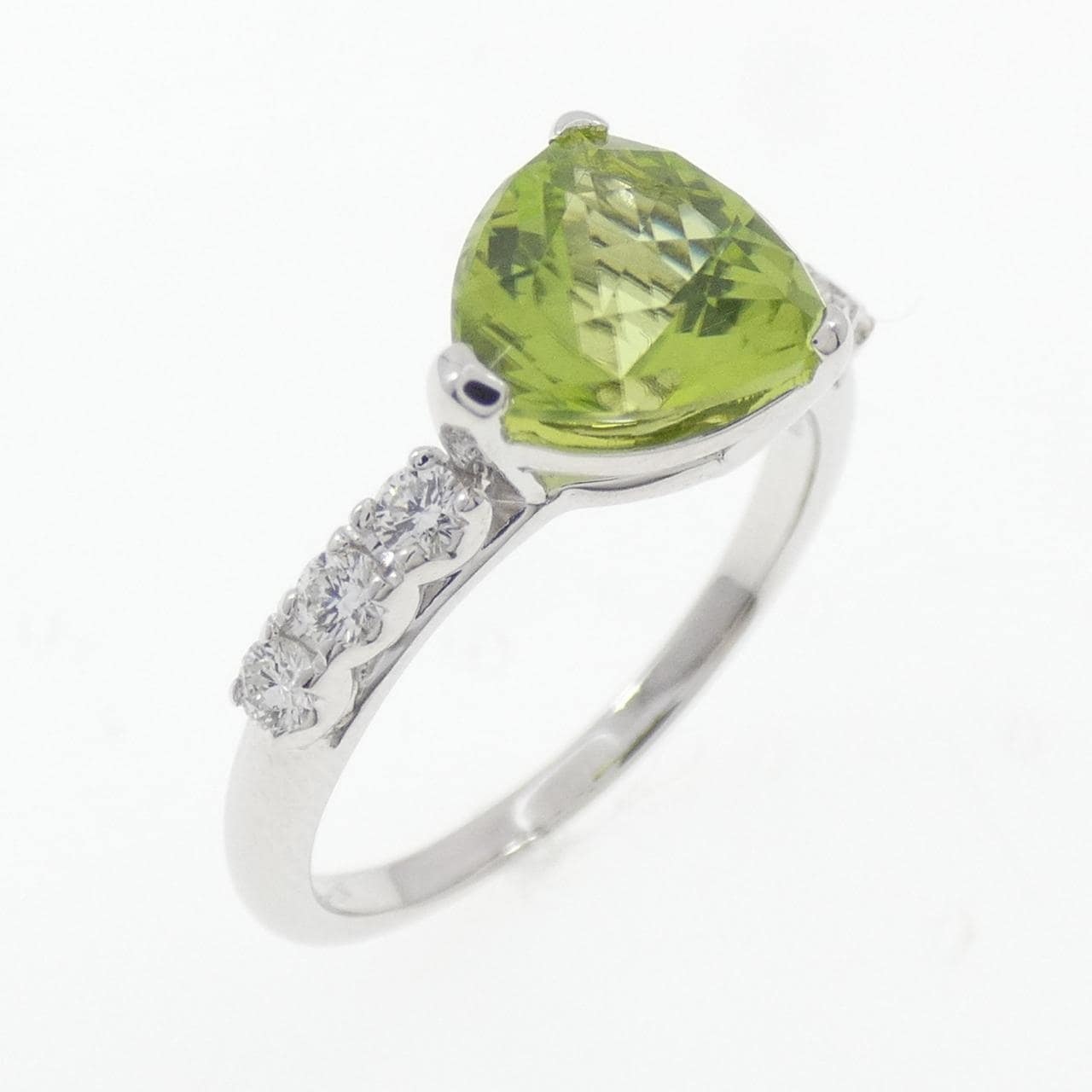 タサキ ペリドット リング