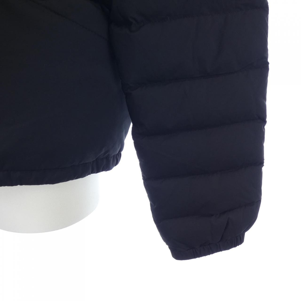 モンクレール MONCLER HEDE ダウンジャケット