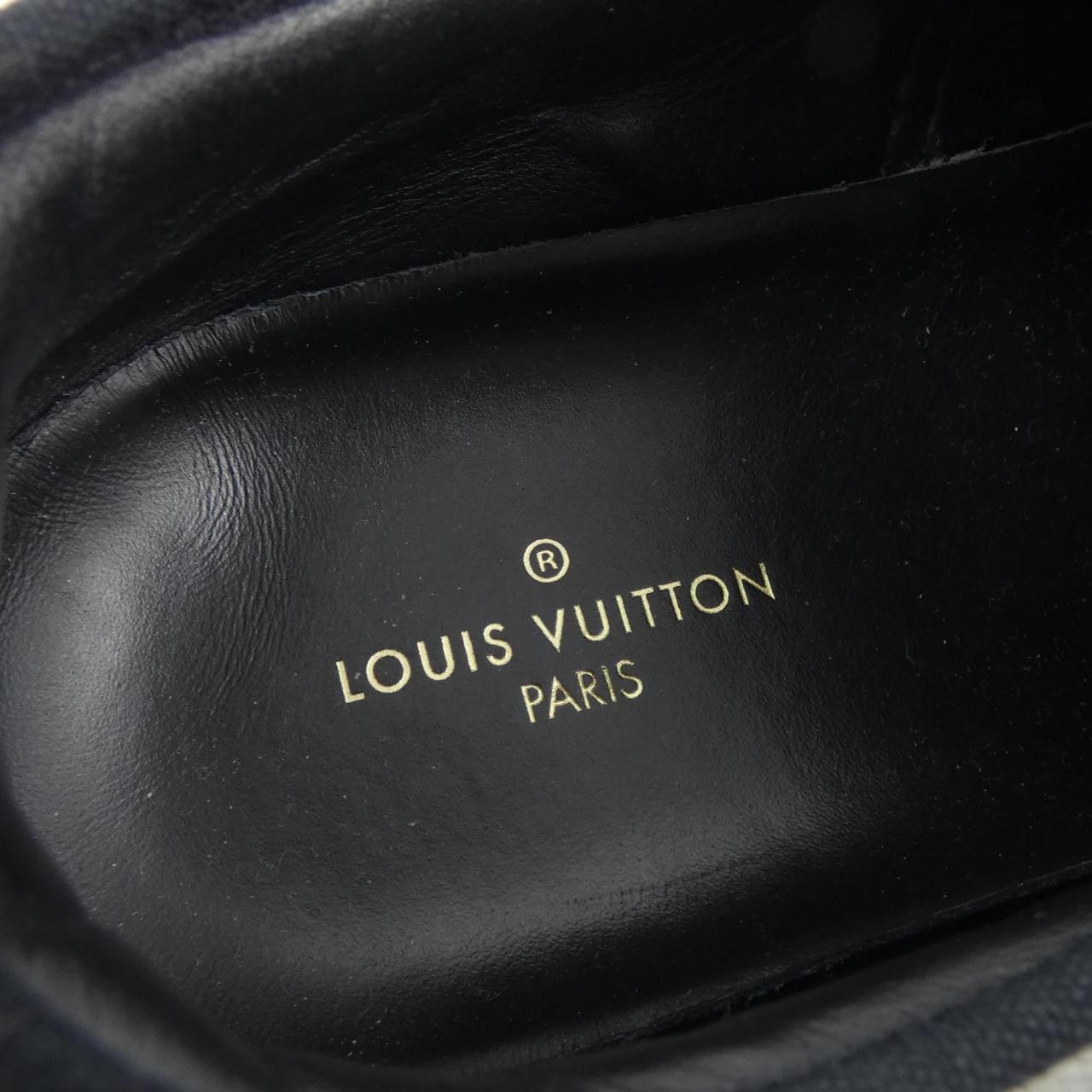 ルイヴィトン LOUIS VUITTON スニーカー