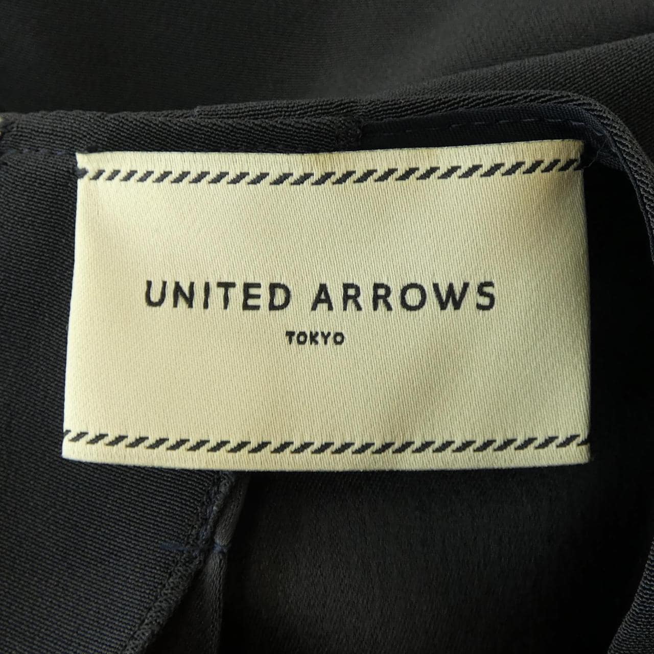 ユナイテッドアローズ UNITED ARROWS トップス