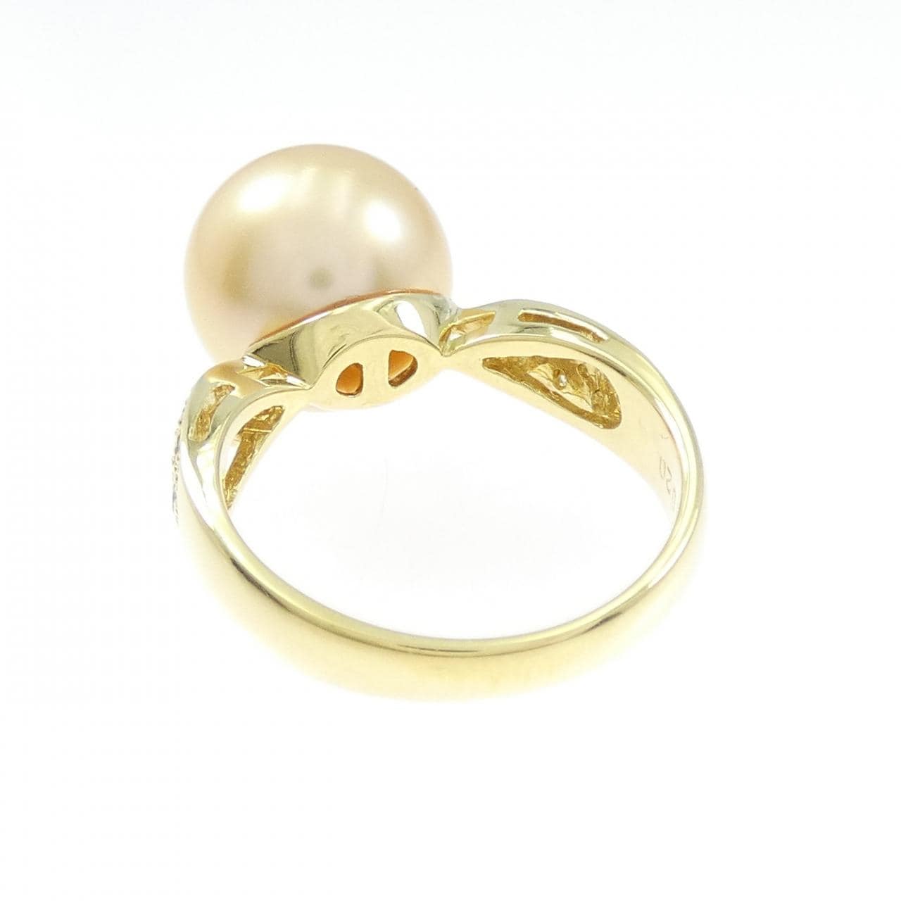 K18YG White Butterfly Pearl ring 11.2mm
