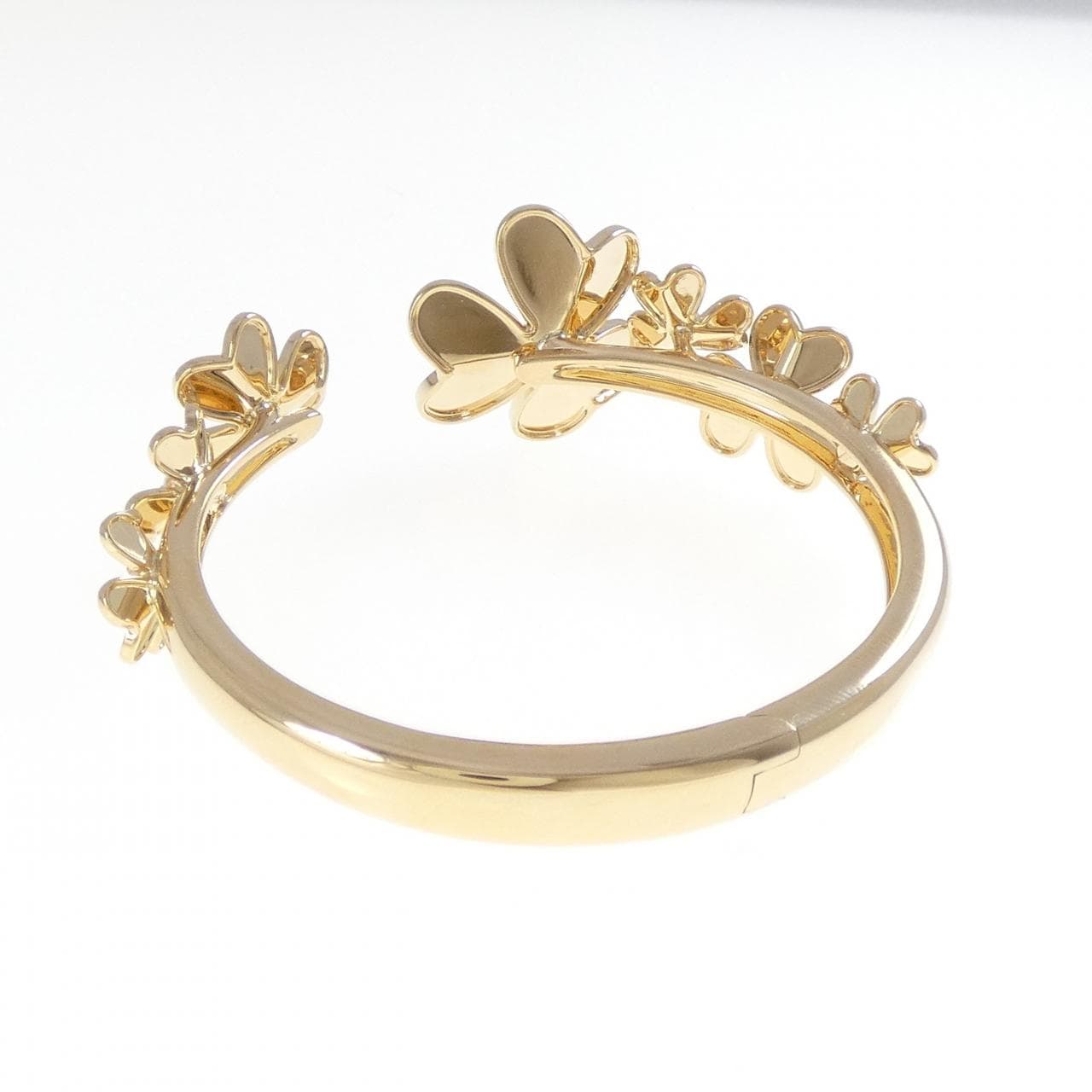 ヴァンクリーフ&アーペル フリヴォル 7フラワー スモール バングル