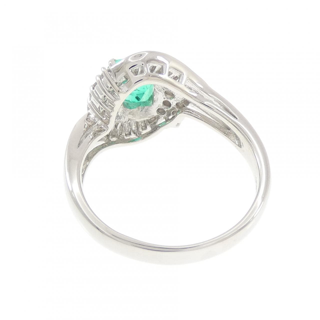 PT900 エメラルド リング 0.80CT