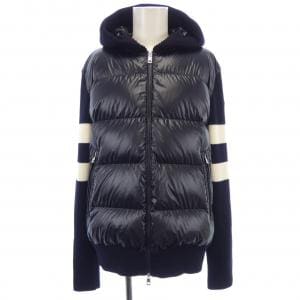 モンクレール MONCLER ダウンジャケット