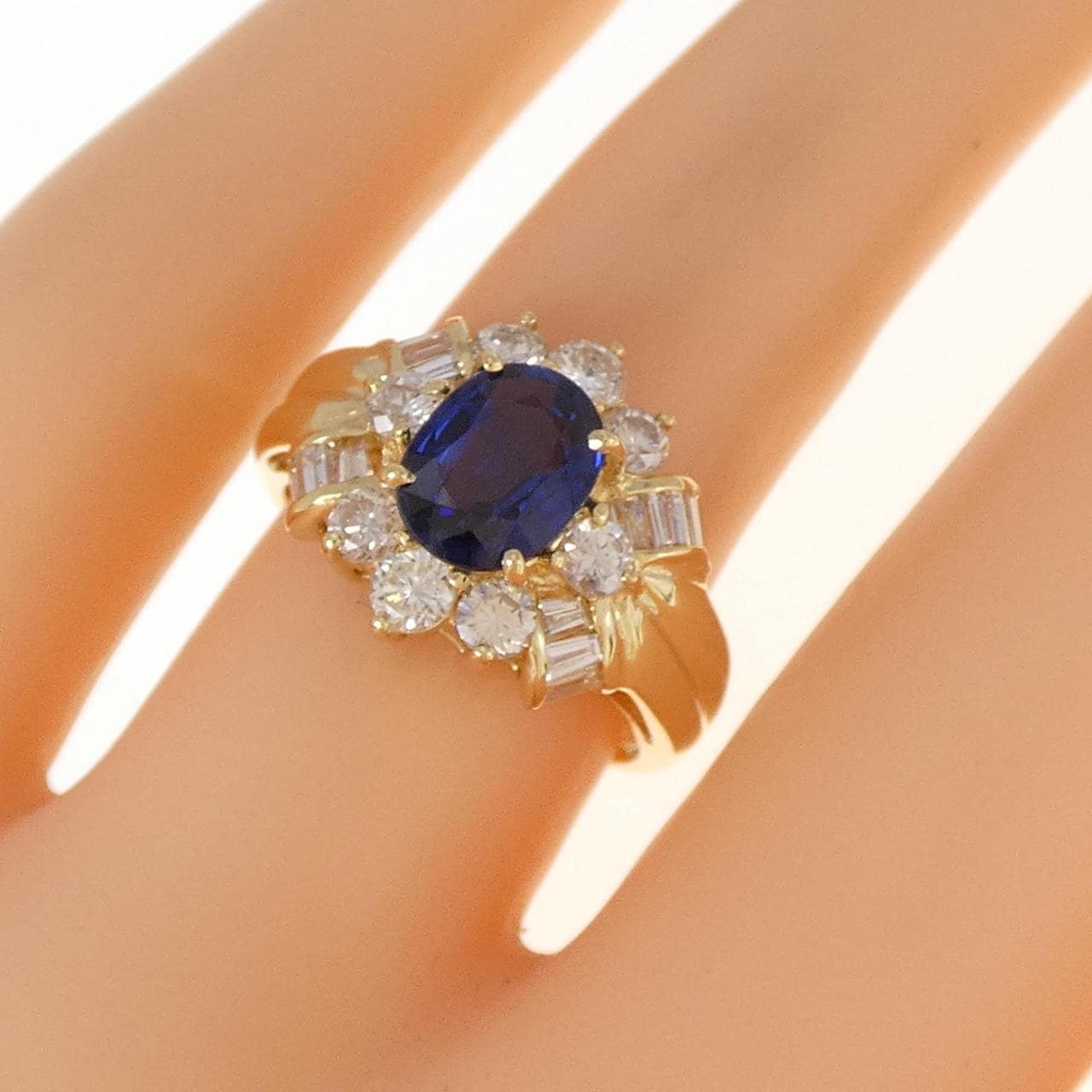 K18YG Sapphire Ring 1.36CT