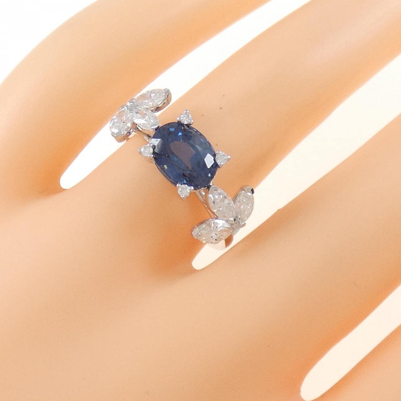 【新品】K18WG サファイヤ リング 2.05CT