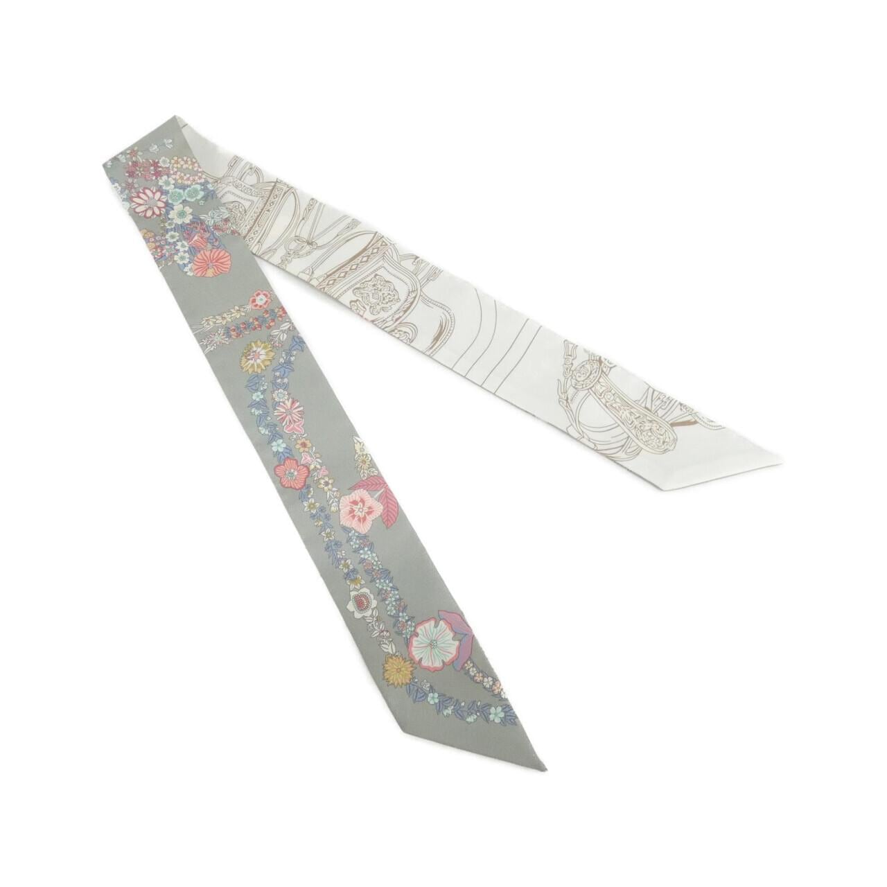 エルメス BRIDES DE GALA EN FLEURS ツイリー 064220S スカーフ