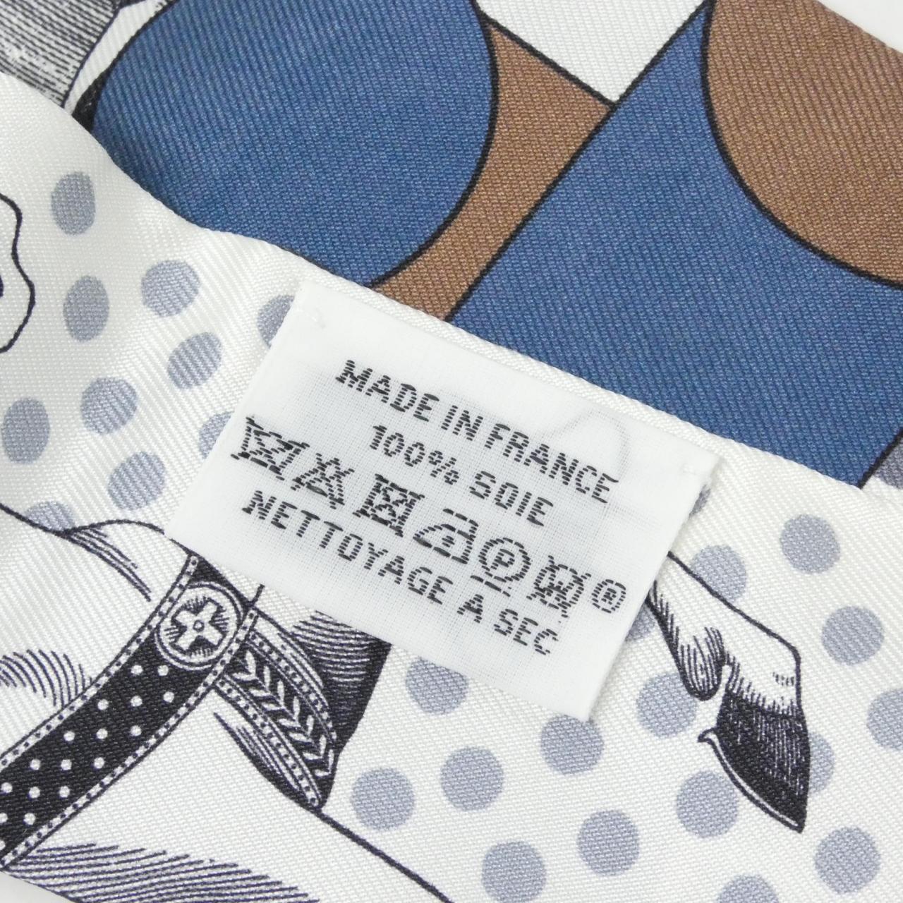 エルメス CAVALIER EN FORMES ツイリー 064008S スカーフ