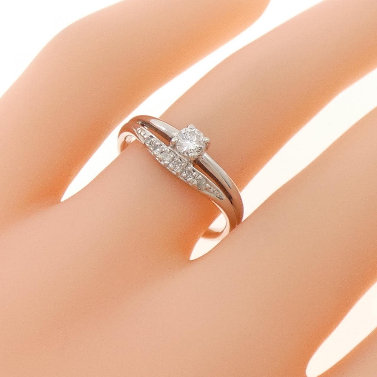 PT900 ダイヤモンド リング 0.184CT