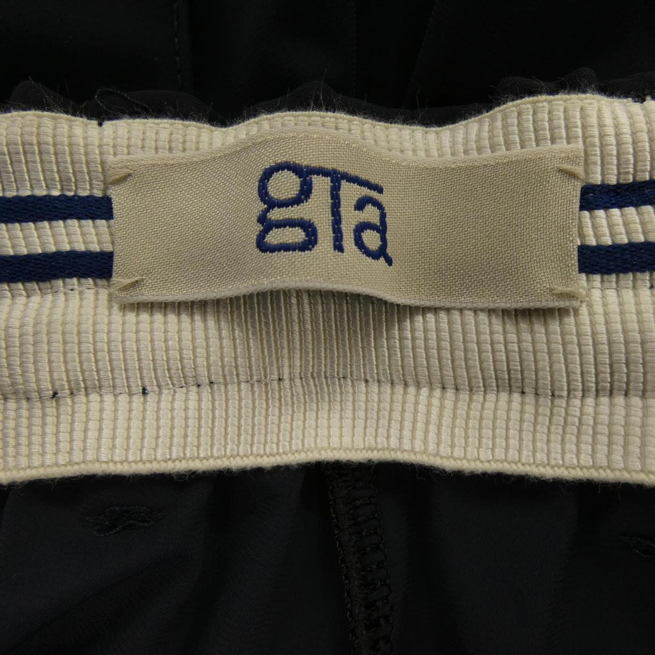 ジーティーアー G.T.A パンツ