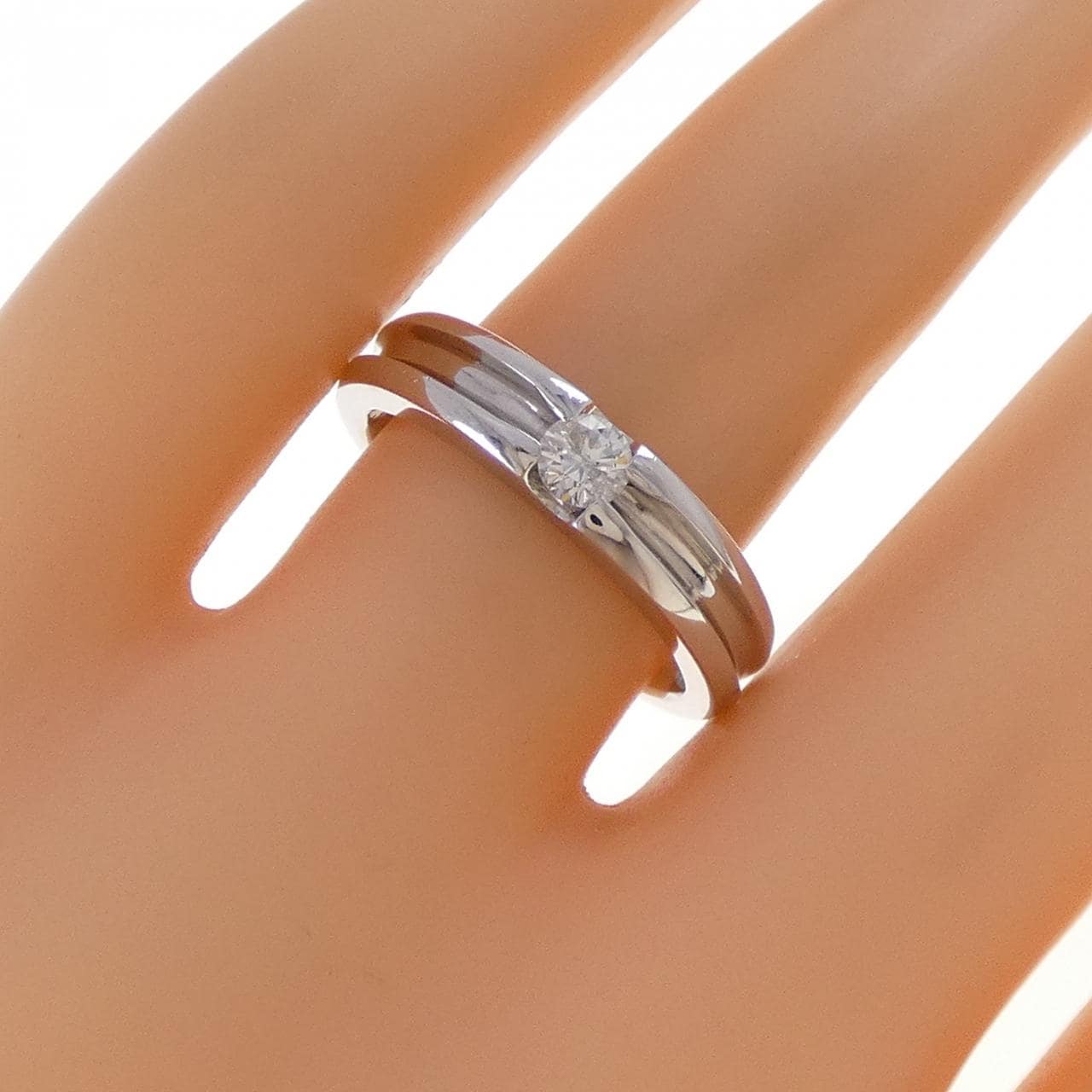 PT900 ダイヤモンド リング 0.18CT