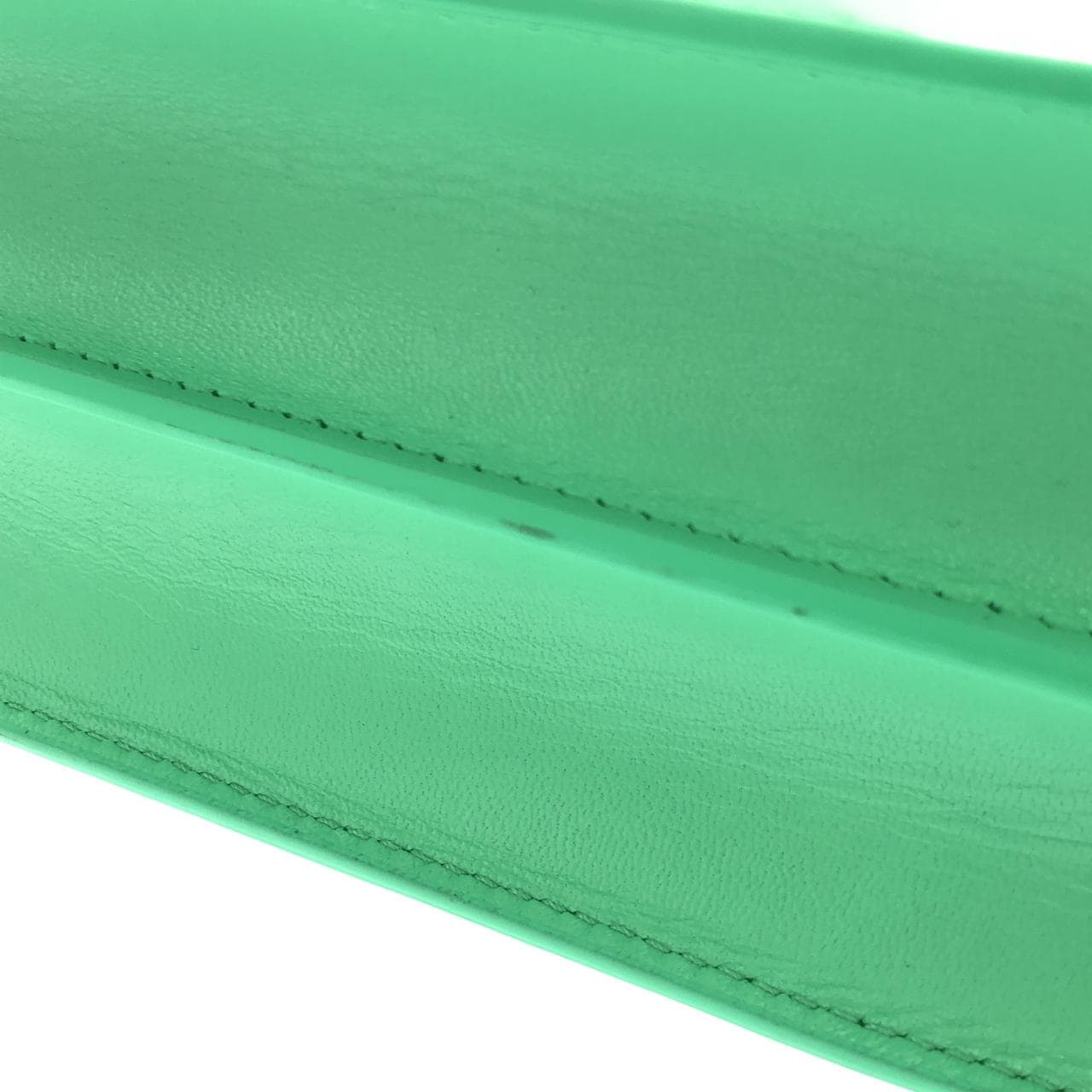 ブルガリ SERPENTI FOREVER バッグ