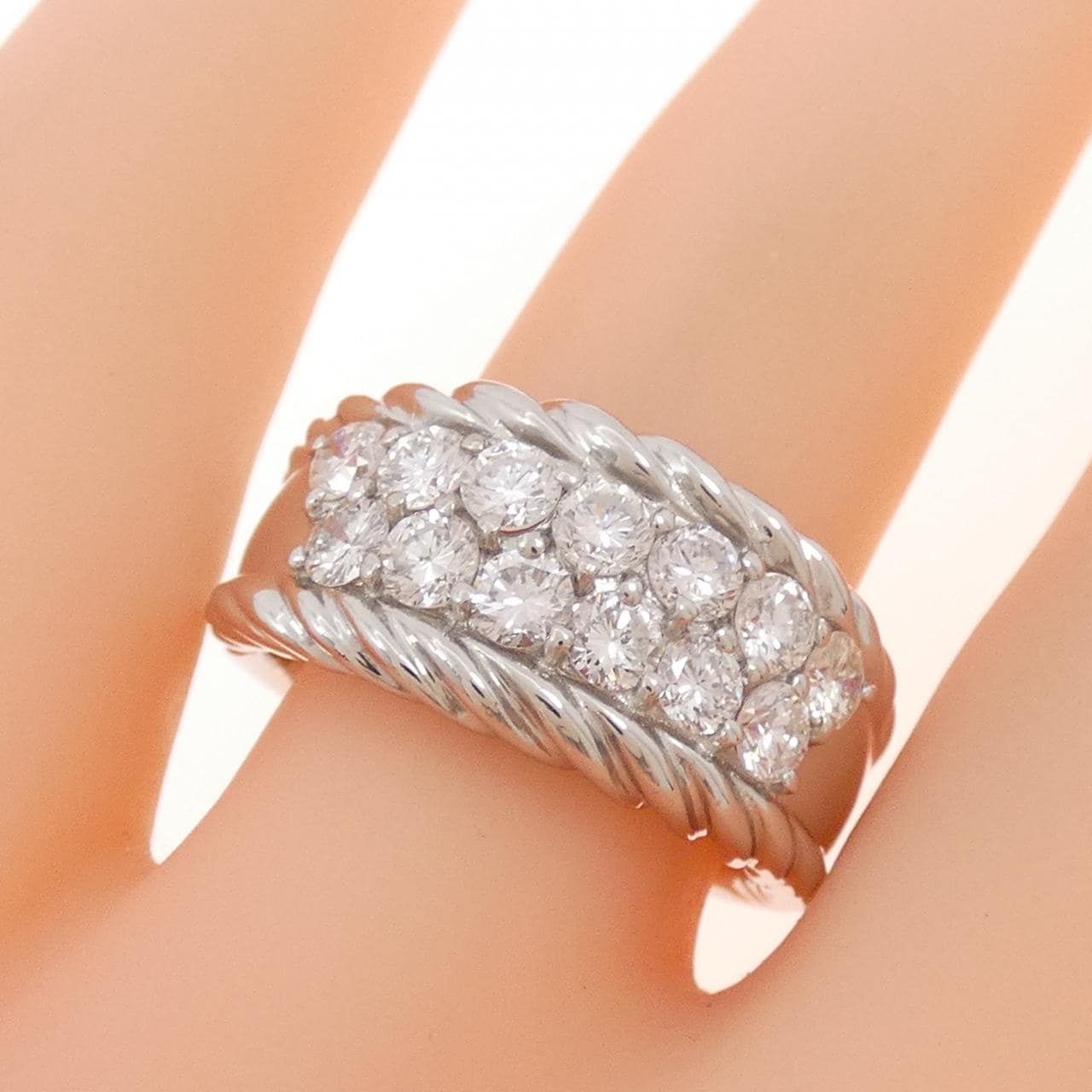 PT900 ダイヤモンド リング 1.12CT