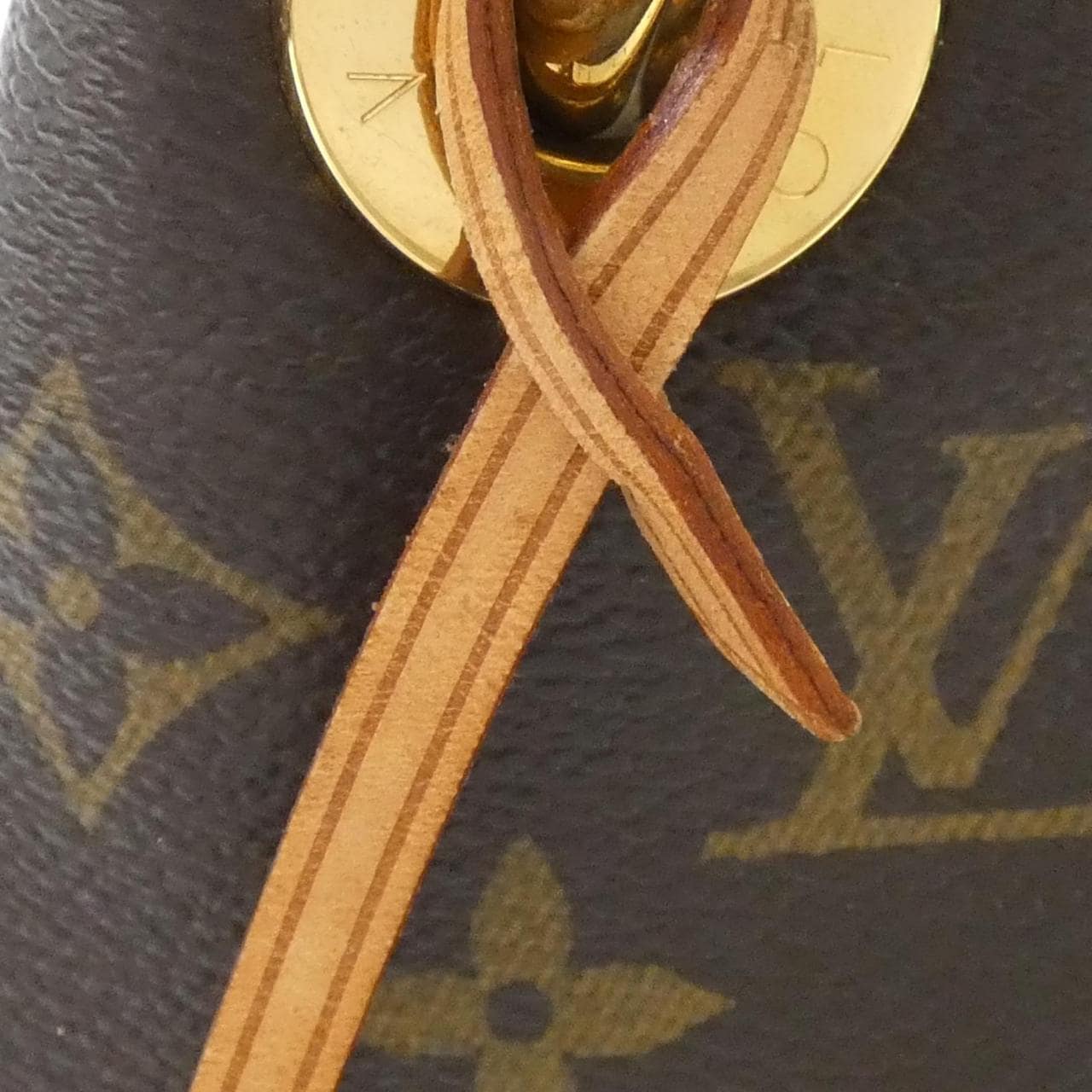 LOUIS VUITTON Monogram Artsy MM M40249 单肩包