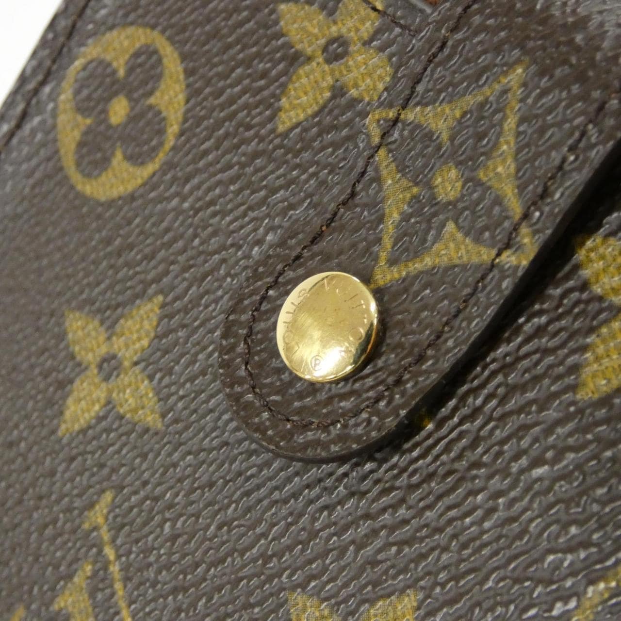 ルイヴィトン モノグラム コンパクト ジップ M61667 財布