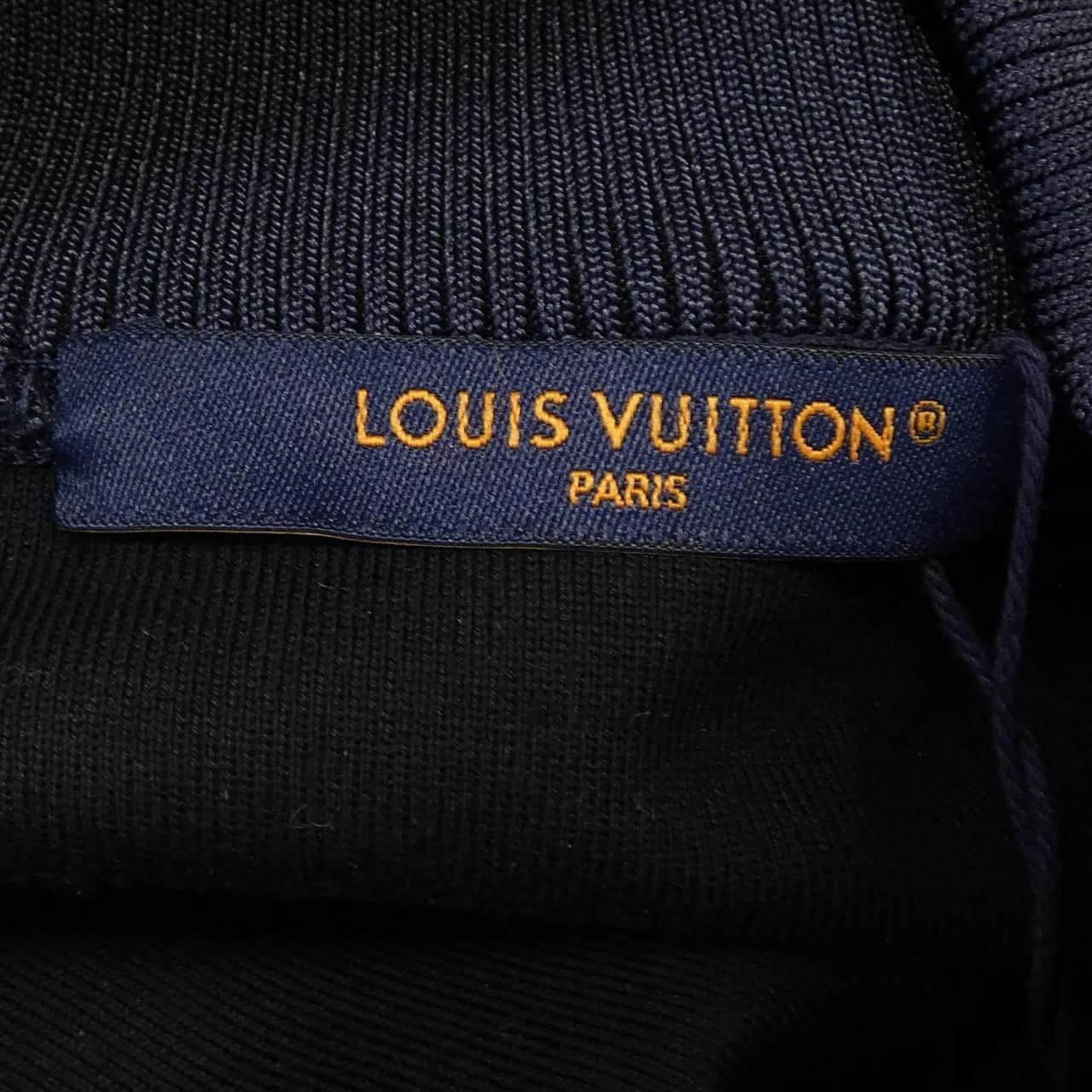 ルイヴィトン LOUIS VUITTON エンブロイダードシグネチャートラックトップ HQY45WZSC ブルゾン