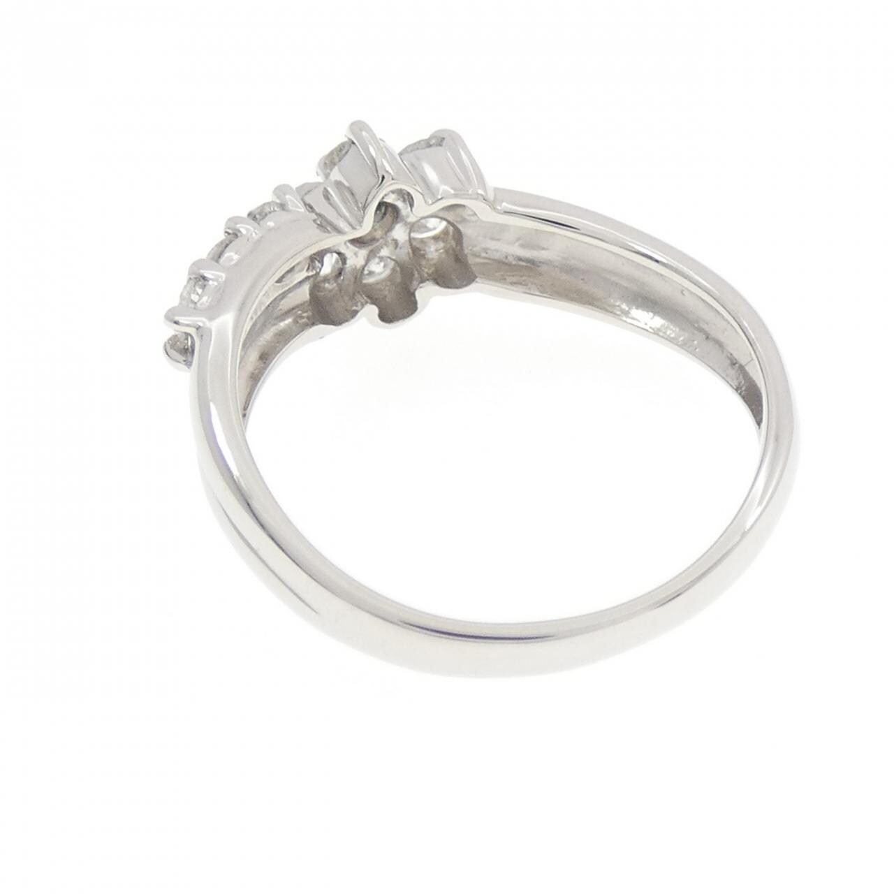PT900 フラワー ダイヤモンド リング 0.50CT