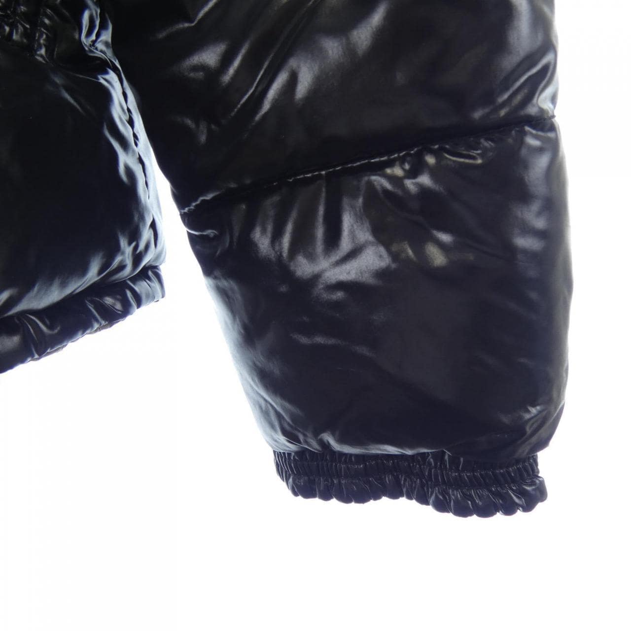 モンクレール MONCLER 20919B00009 ダウンジャケット