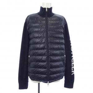 モンクレール MONCLER ダウンジャケット