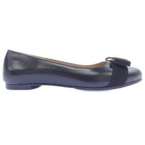 サルヴァトーレフェラガモ SALVATORE FERRAGAMO VARINA フラットシューズ