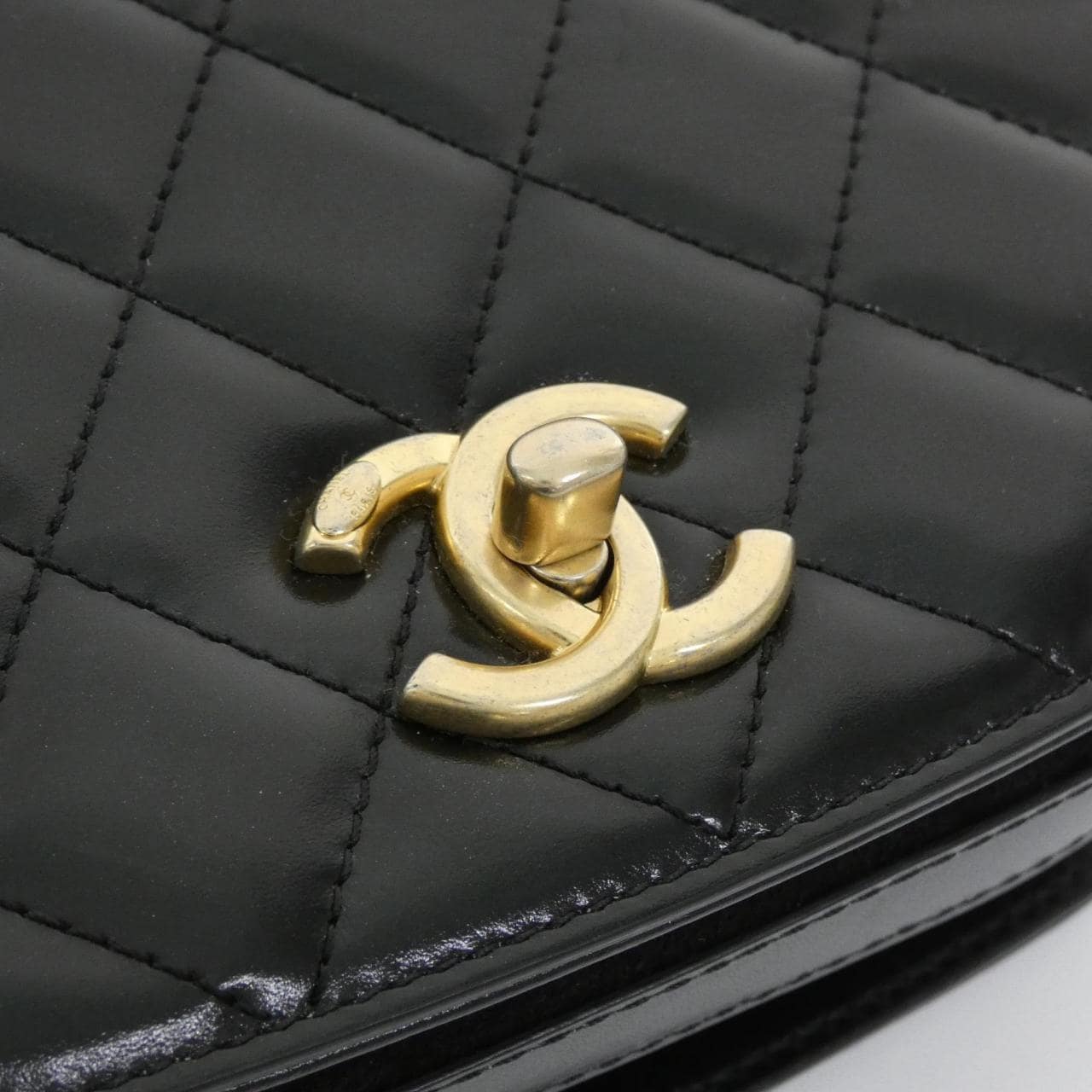 CHANEL AS3402 单肩包