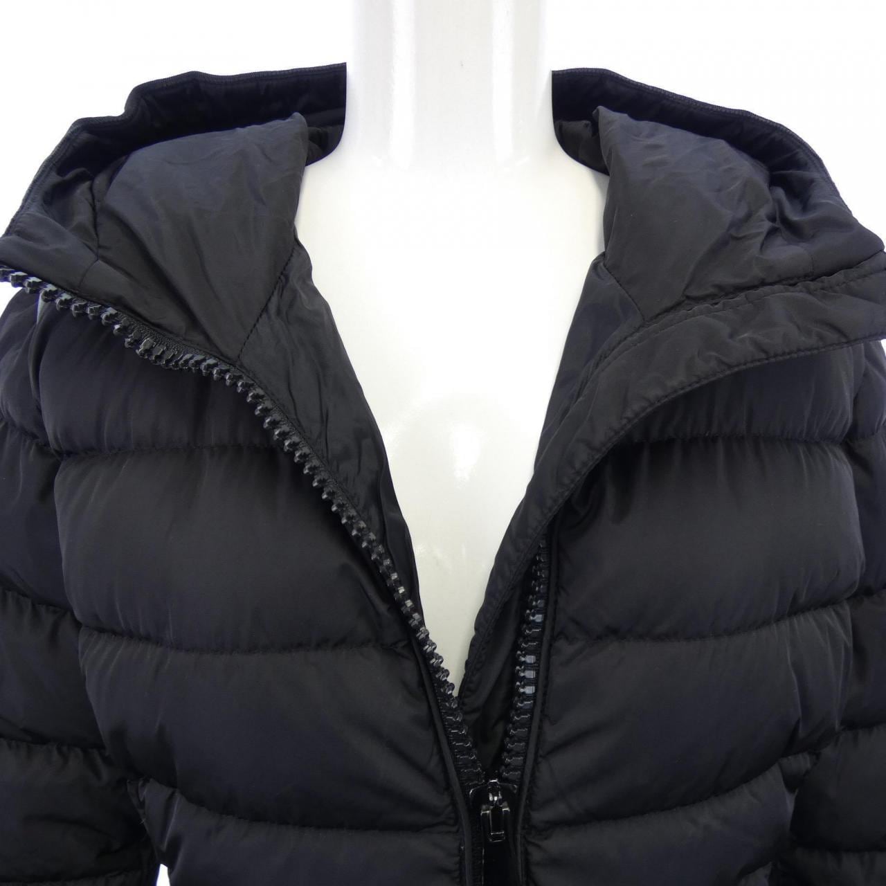 モンクレール MONCLER TALEVE ダウンコート