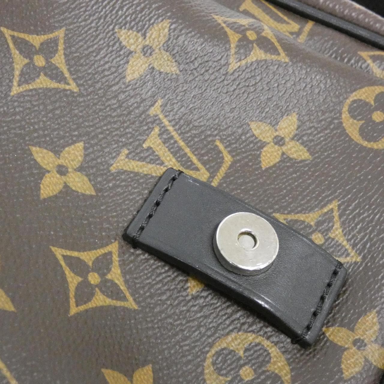 LOUIS VUITTON Monogram Macassar Christopher Messenger M41643 肩背包