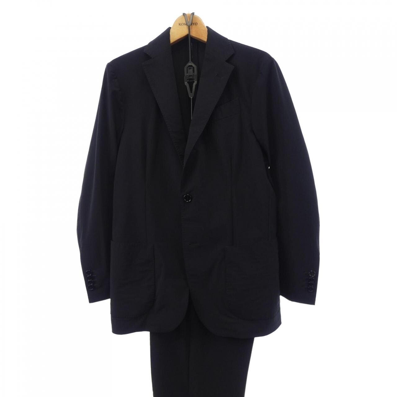 ラルディーニ LARDINI スーツ